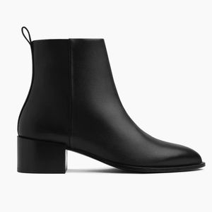 Thursday boots Tempo black size 7 NWT NIB